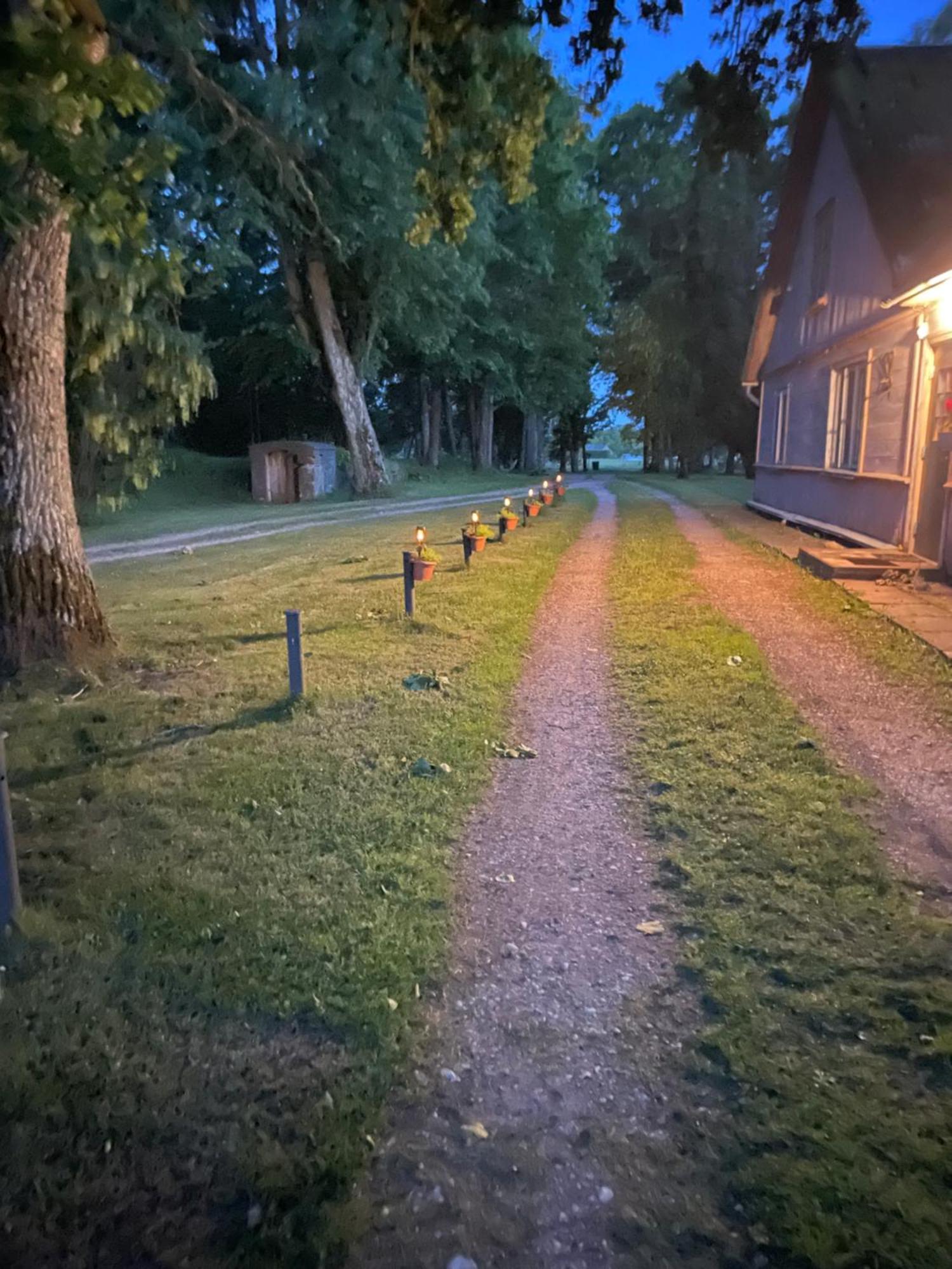Lauku Viesu Maja Bajari Літній будинок Rucava